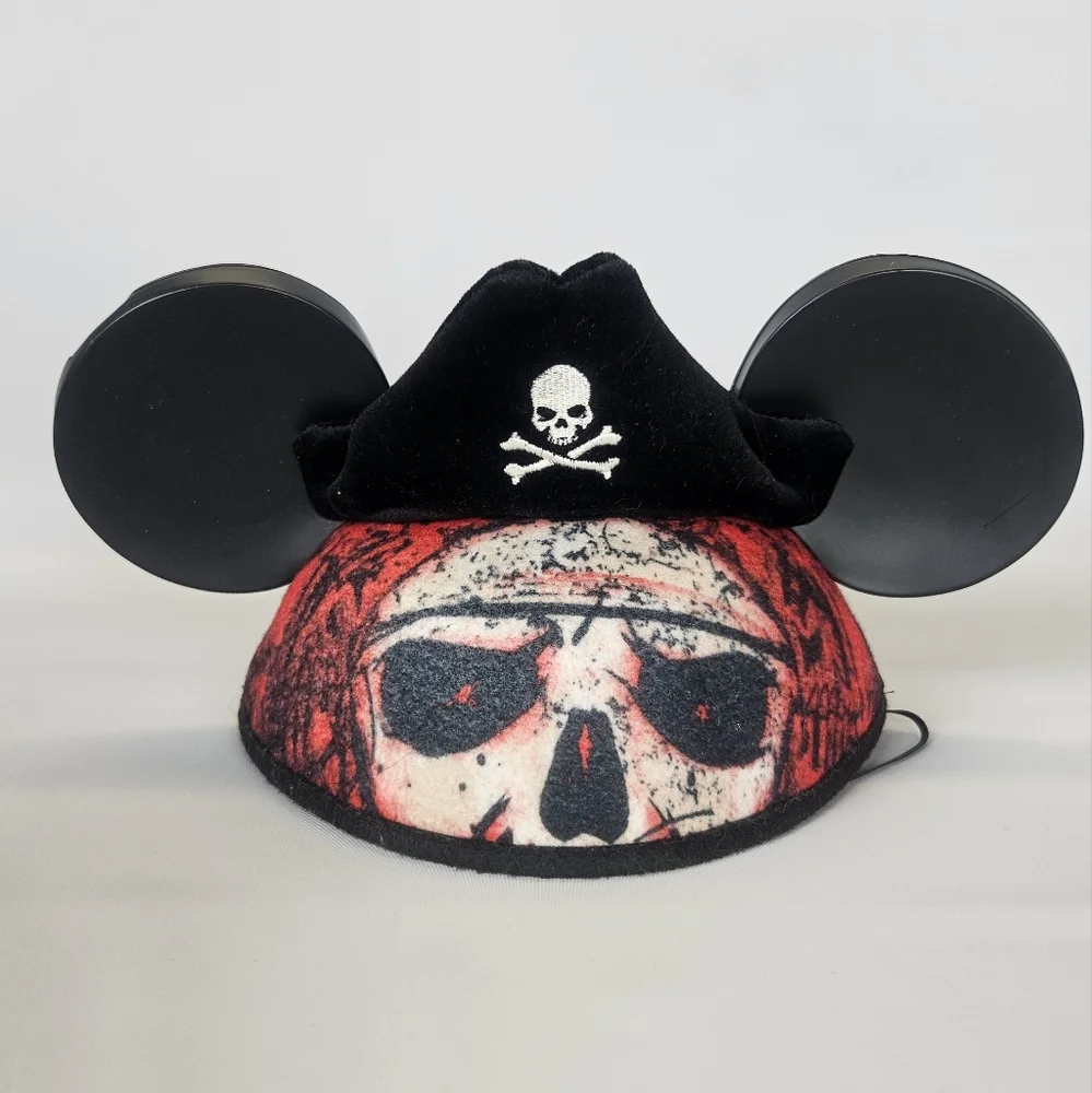 Disney Parks Pirates of the Caribbean Mickey Ears Skull Hat Adult Size